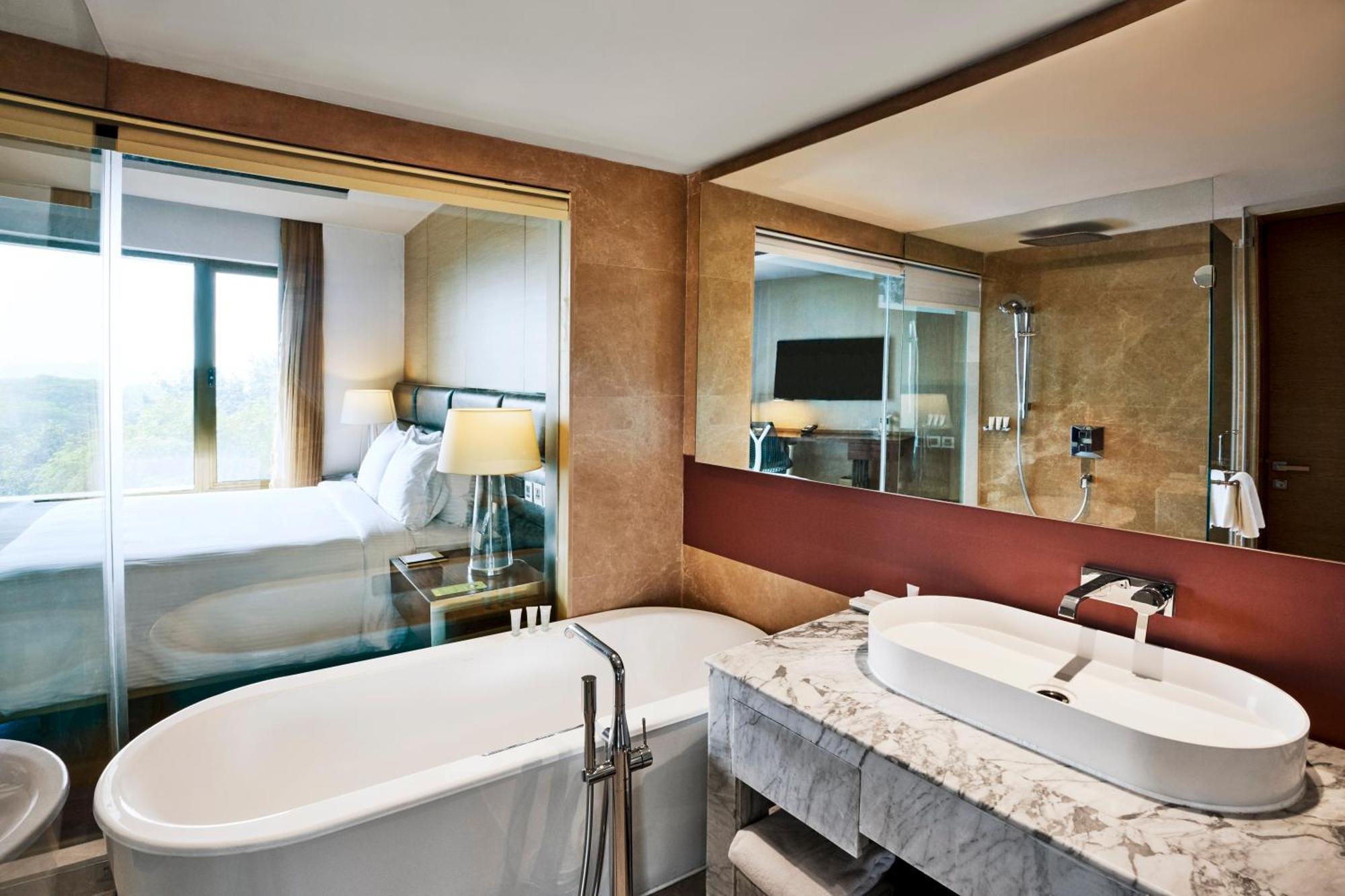 Hilton Garden Inn Lucknow Extérieur photo